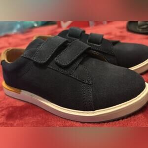 Hush Puppies - Kids Little Boys Sneakers - Velcro - Navy Blue - Size 2 Loafers